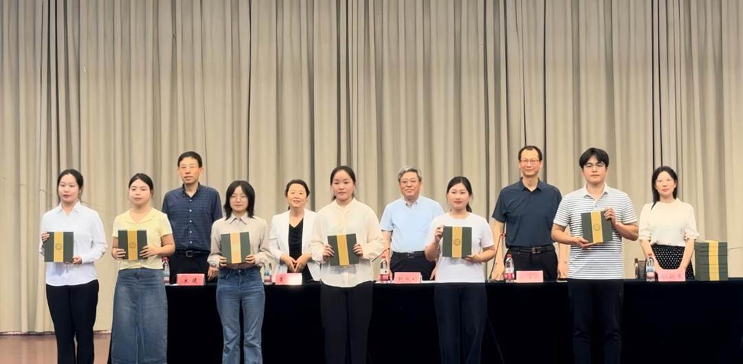 图示, 示意图
中度可信度描述已自动生成:ver1